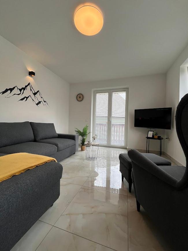 Apartments Julian Experience Ratece Ngoại thất bức ảnh